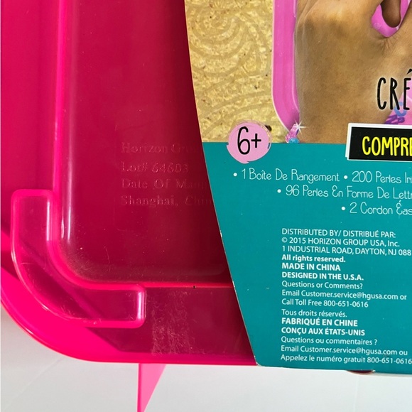 Your Décor Ultimate Jewelry Center Craft Kit – 3,000 Beads, 30+ Jewelry Pieces - Picture 5 of 16